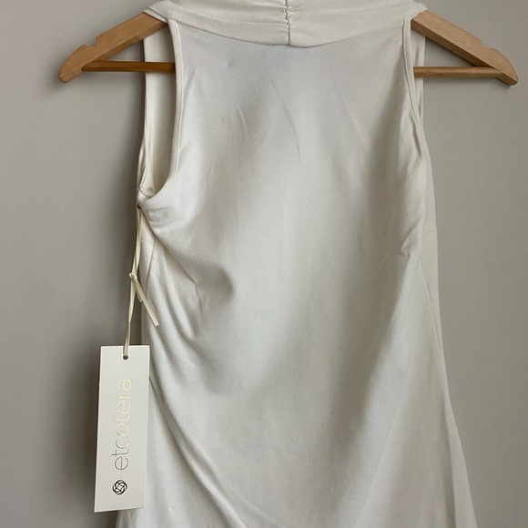 NWT - Etcetera dressy sleeveless shell, size XS - Picture 4 of 4